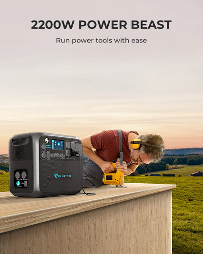 BLUETTI Portable Power Station AC200MAX, 2048Wh Solargenerator Erweiterbar auf 8192Wh, 5 2200W AC Outlets, LiFePO4 Batterie für Camping, Notfall
