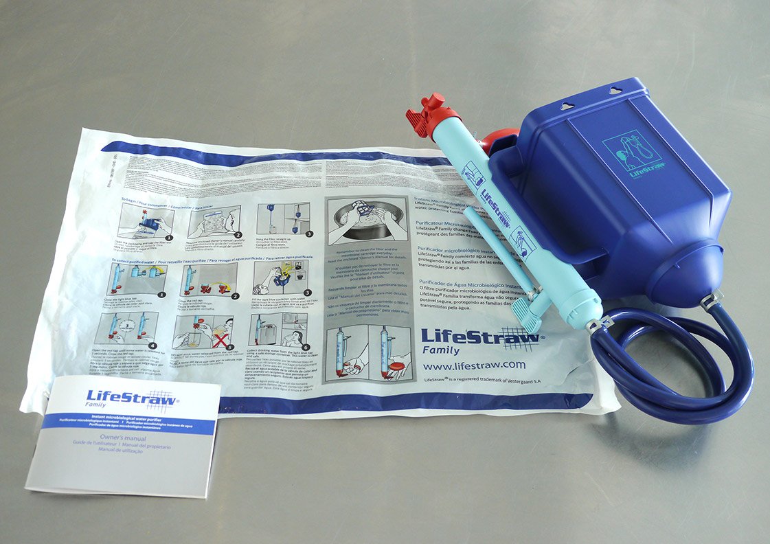 LifeStraw Familie 1.0 Tragbarer Schwerkraft-Wasserreiniger für Notfallvorsorge und Camping