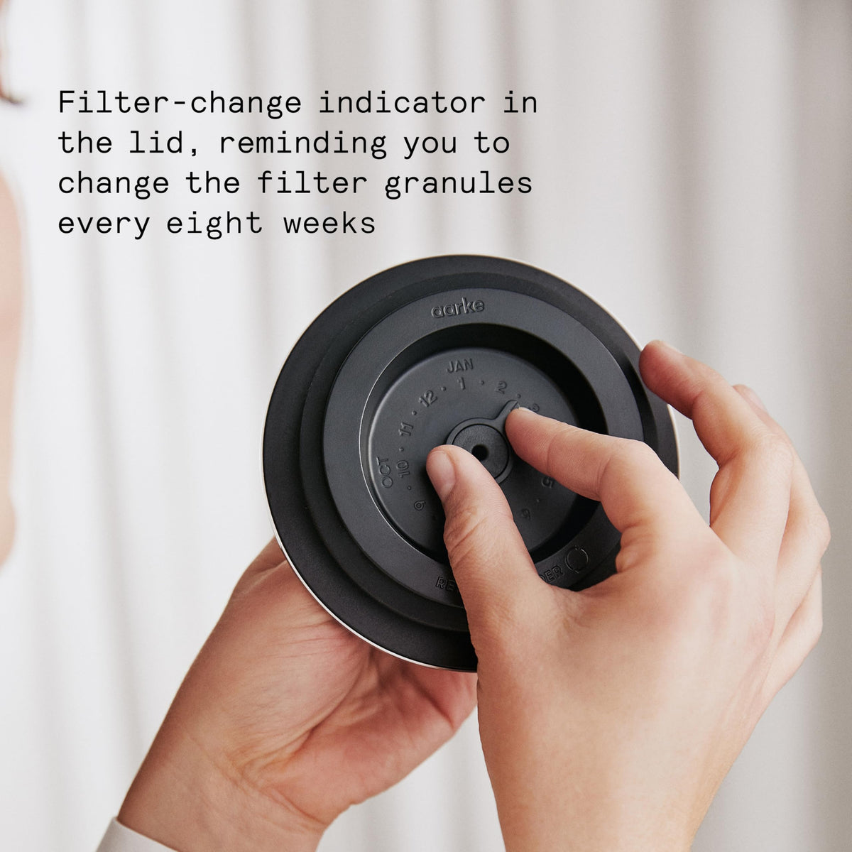Aarke Purifier Glas Wasser-Pitcher mit nachfüllbarem Edelstahlfilter