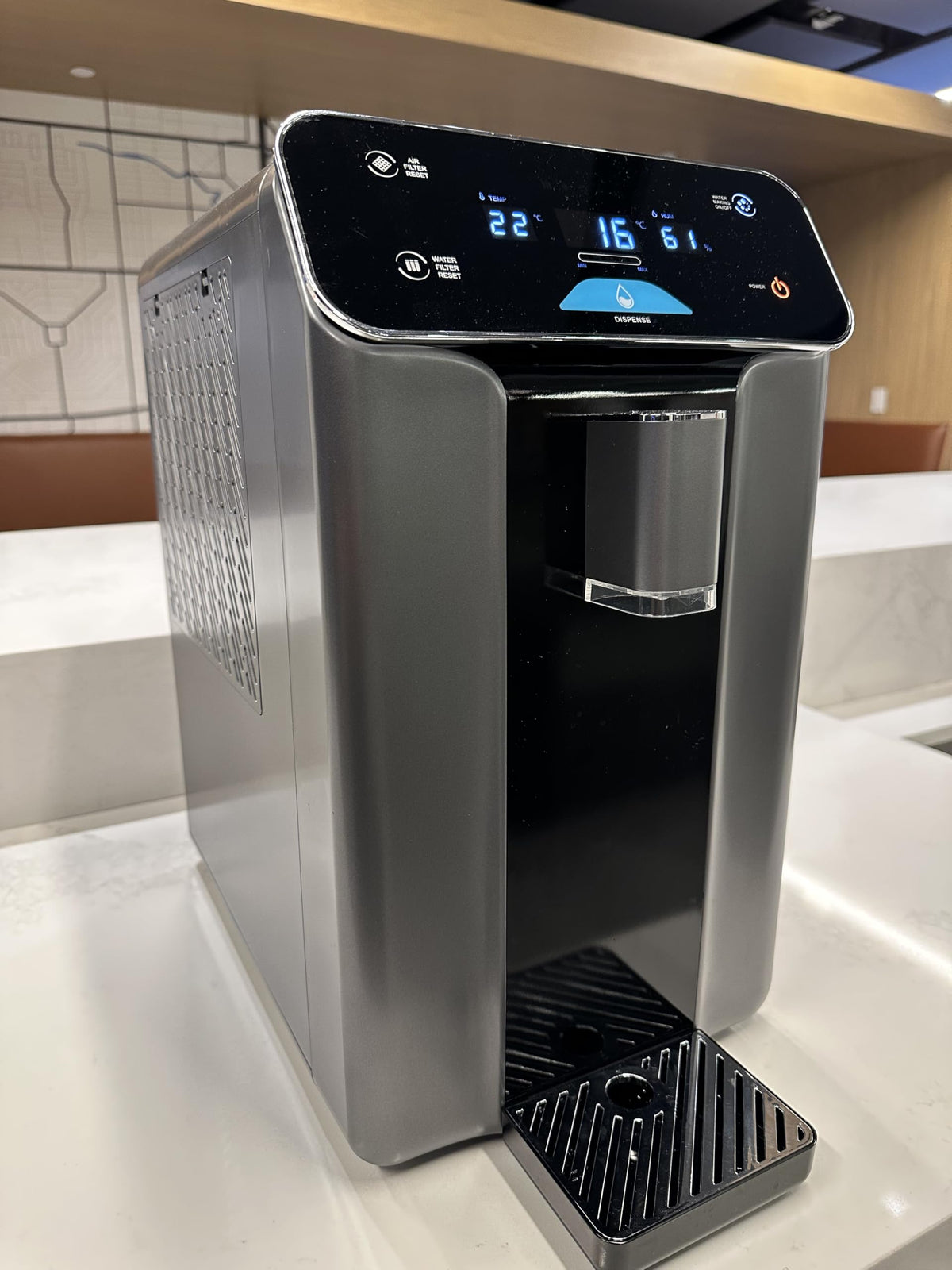 Solaris WaterGen A10 Atmosphärischer Wassergenerator